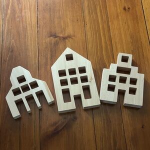 3 wooden homes for lucite cubes